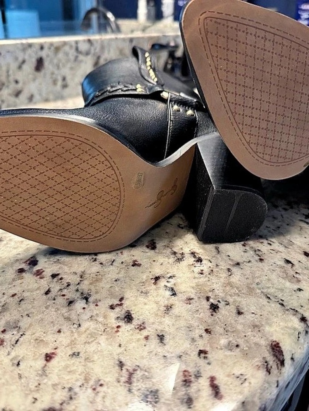 Jessica Simpson boots - Picture 5 of 5